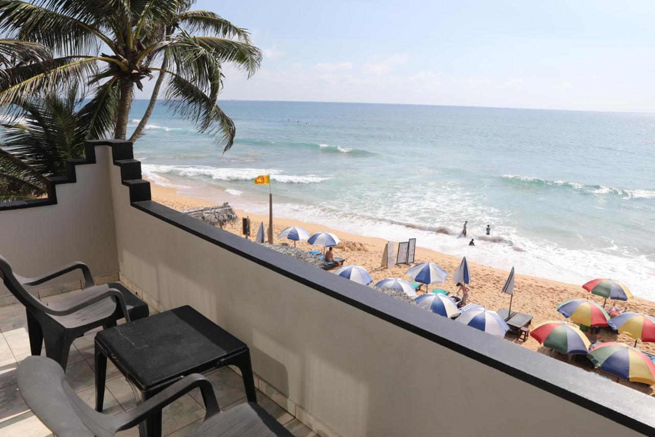 Main Reef Guest House Hikkaduwa Ngoại thất bức ảnh